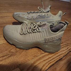 Steve Madden Tennis Shoes